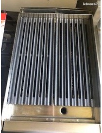 Grill pierre de lave Nayati...